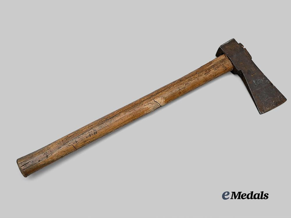 canada,_dominion._a_mid19th_century_trade_axe_e_medals__w7520_2
