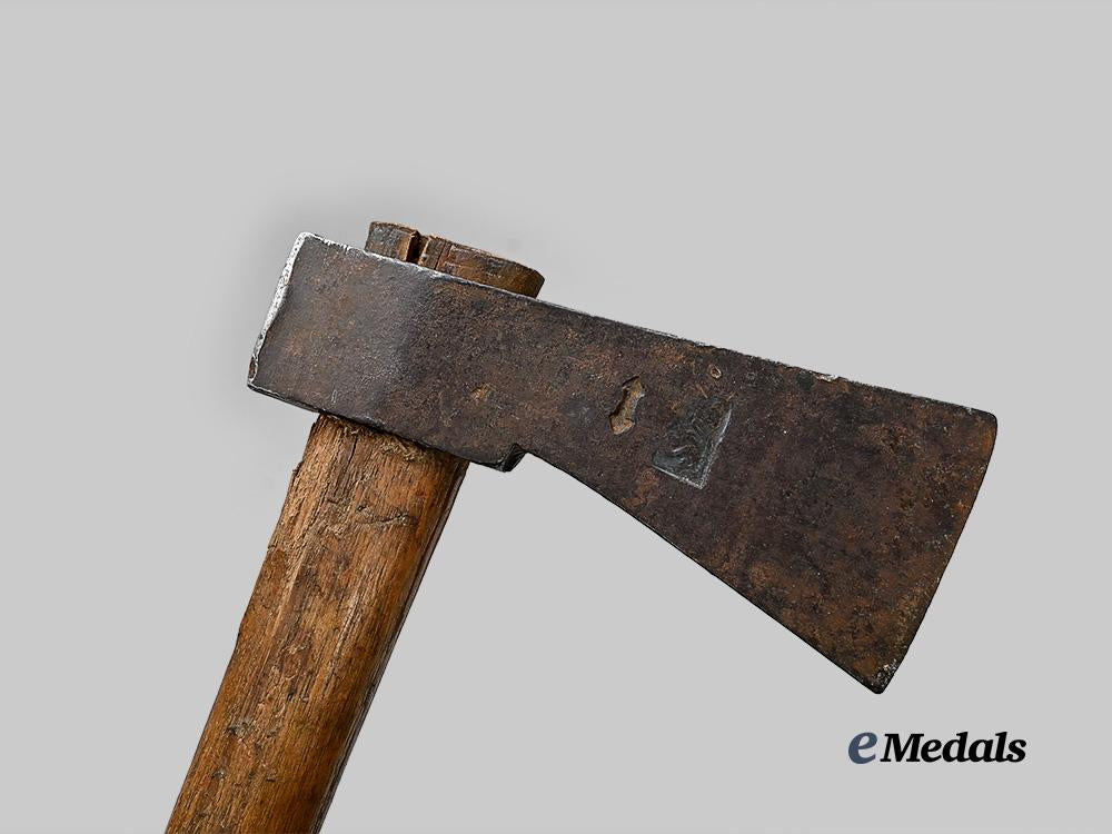 canada,_dominion._a_mid19th_century_trade_axe_e_medals__w7520_4