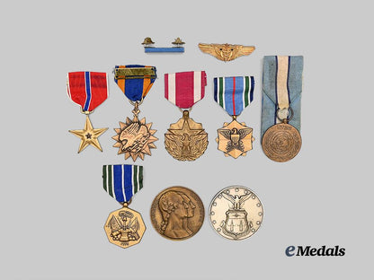 united_states._a_group_of_ten_medals,_badges,_and_table_medals_e_medals__w8316_5