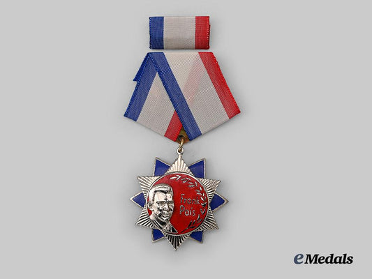 cuba,_republic._an_order_of_frank_pais,_i_i_class_e_medals__w8407_2