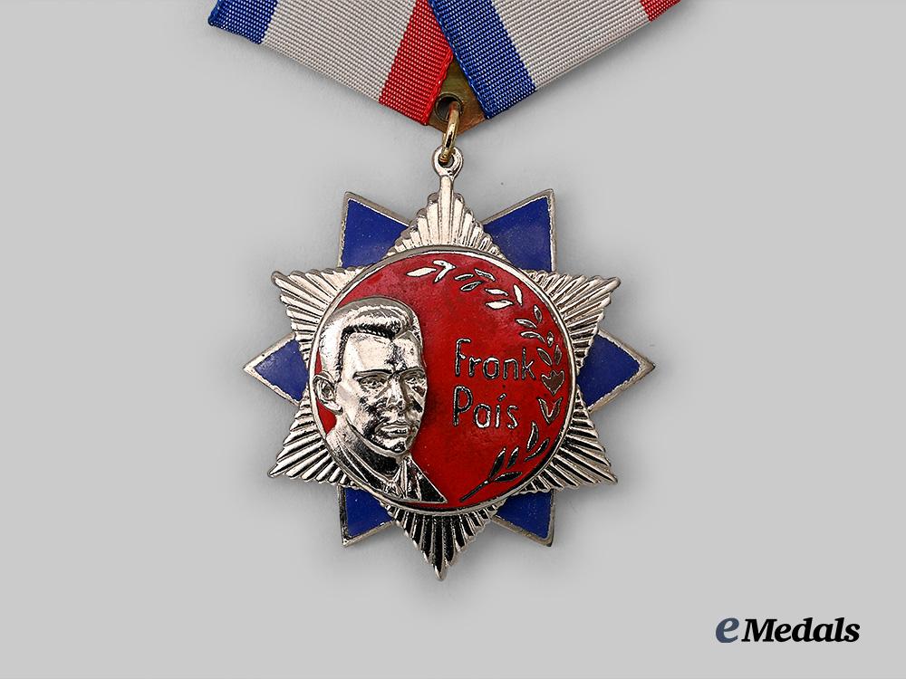 cuba,_republic._an_order_of_frank_pais,_i_i_class_e_medals__w8407_3