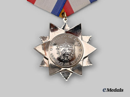 cuba,_republic._an_order_of_frank_pais,_i_i_class_e_medals__w8407_5