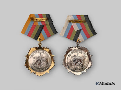 cuba,_republic._a_pair_of_orders_of_lázaro_peña,_first_and_second_class_e_medals__w8420_5