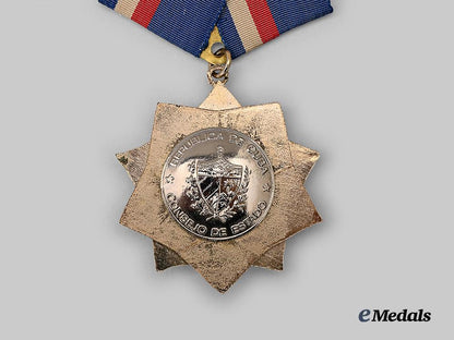 cuba,_republic._an_order_of_carlos_manuel_de_céspedes_e_medals__w8421_6