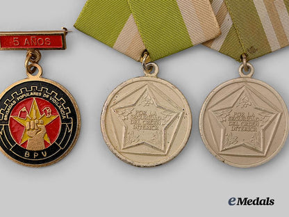 cuba,_republic._a_group_of_four_security_and_border_protection_awards_e_medals__w8435_5