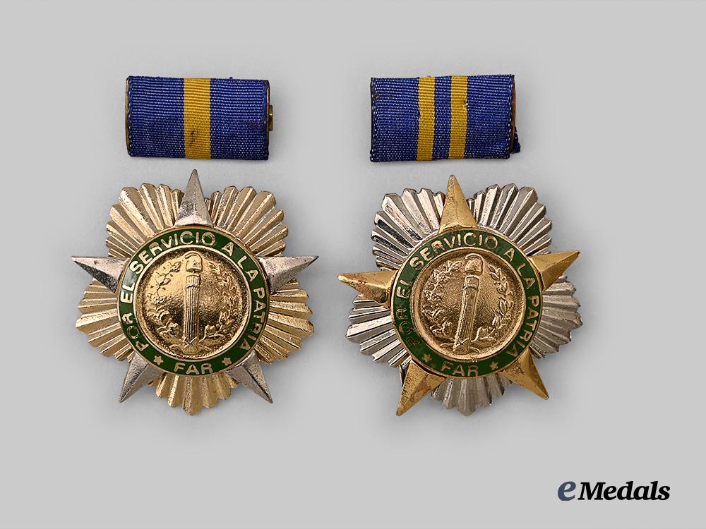 cuba,_republic._a_pair_of_orders_for_service_to_the_fatherland_in_the_f_a_r_e_medals__w8437_2