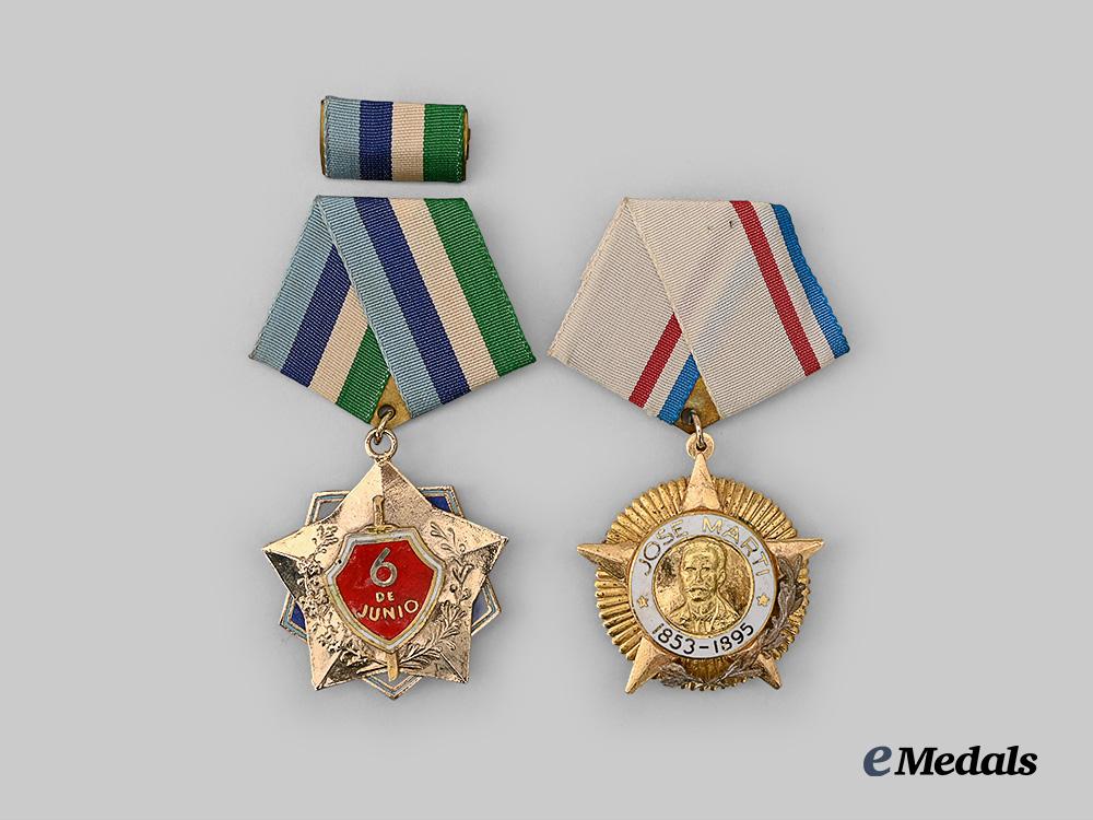 cuba,_republic._a_pair_of_orders_of_josé_martí&6_de_junio_e_medals__w8439_2