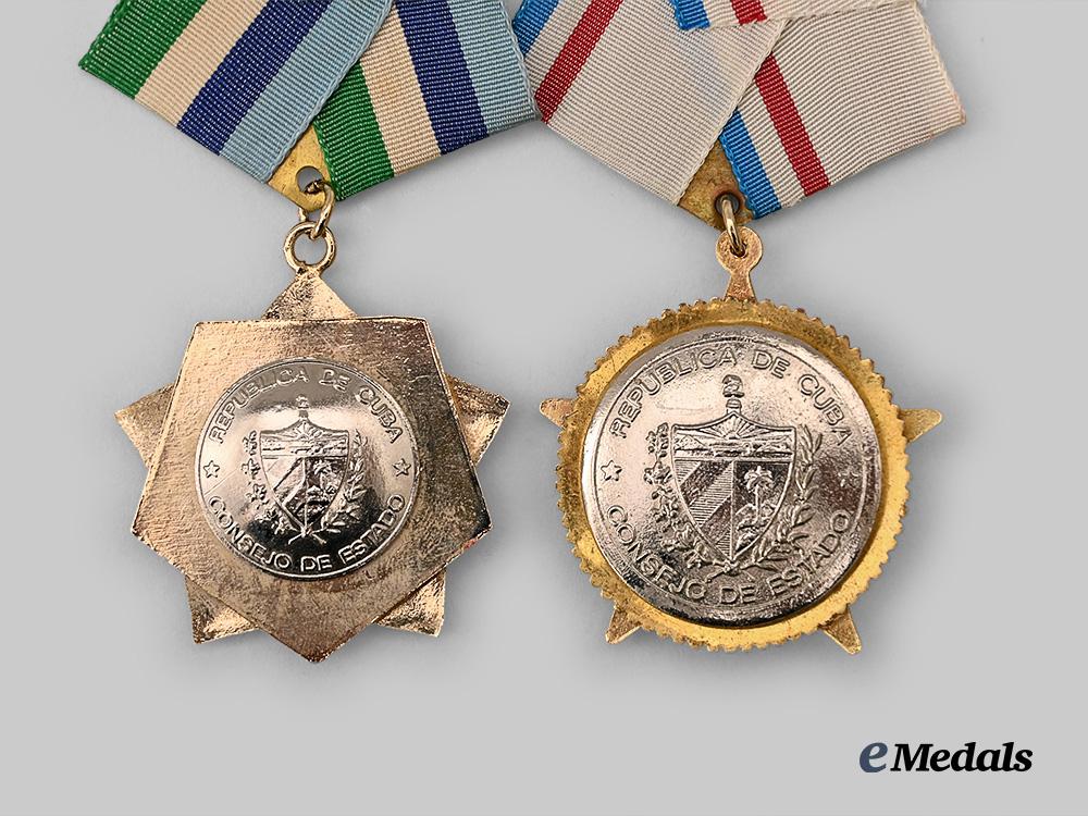 cuba,_republic._a_pair_of_orders_of_josé_martí&6_de_junio_e_medals__w8439_6