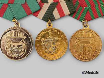 cuba,_republic._a_group_of_nine_distinction_and_commemorative_medals_e_medals__w8442_9