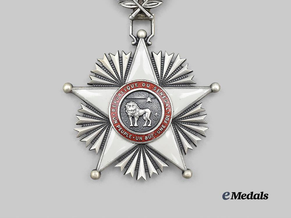 senegal._an_order_of_the_lion,_knight_in_case_e_medals__w8464_7