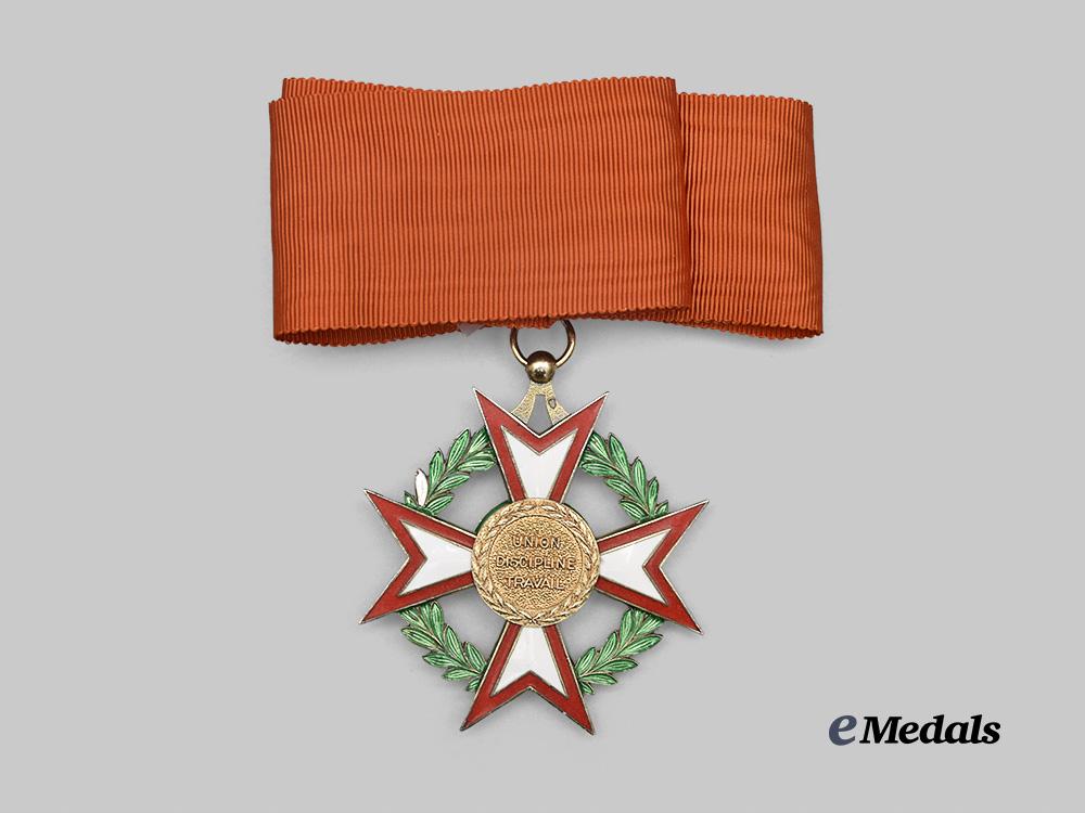 ivory_coast,_republic._a_national_order_of_the_republic,_grand_officer_by_chobillon,_with_case_e_medals__w8465_9
