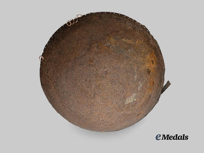 india,_persia._an18th_century_top(_kulah_khuds)_helmet_e_medals__w8481_7