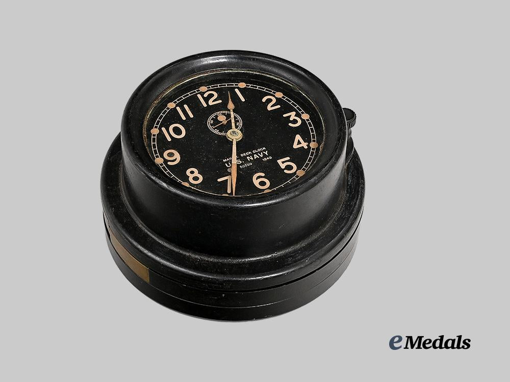 united_states._a_thomas_ship’s_deck_clock,_by_chelsea,_boston,1943_e_medals__w8482_4