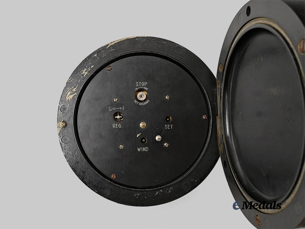 united_states._a_thomas_ship’s_deck_clock,_by_chelsea,_boston,1943_e_medals__w8482_7