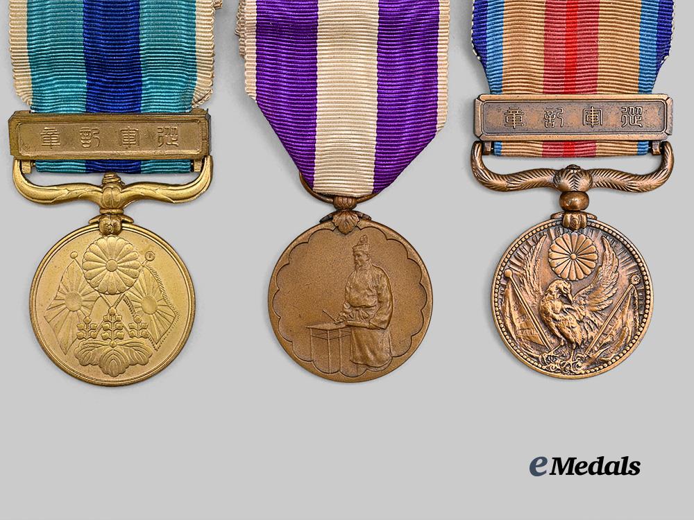 japan,_empire._a_lot_of_three_medals&_awards_e_medals__w8485_7
