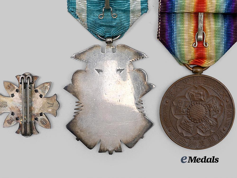 japan,_empire._a_lot_of_three_orders,_medals&_decorations_e_medals__w8486_8