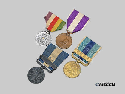 japan,_empire._a_lot_of_four_cased_medals_e_medals__w8487_8