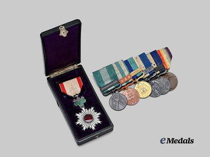 japan,_empire._a_pair_of_orders&_awards_e_medals__w8489_3