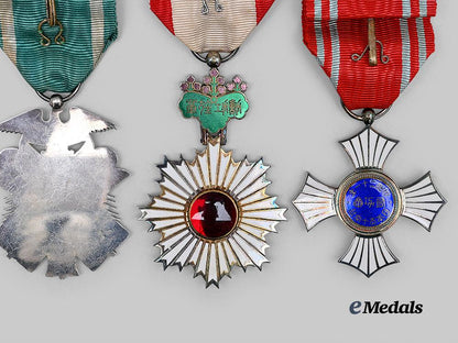 japan,_empire._a_lot_of_three_orders&_decorations_e_medals__w8490_8