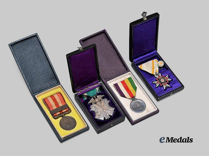 japan,_empire._a_lot_of_four_medals&_orders_e_medals__w8492_3