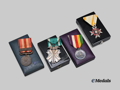 japan,_empire._a_lot_of_four_medals&_orders_e_medals__w8492_4