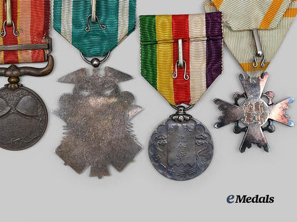 japan,_empire._a_lot_of_four_medals&_orders_e_medals__w8492_8