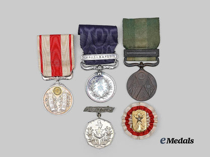japan,_empire._a_lot_of_medals,_awards&_badges_e_medals__w8493_5