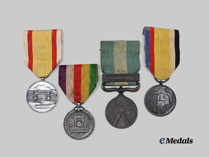 japan,_empire._a_lot_of_four_medals&_awards_e_medals__w8494_5