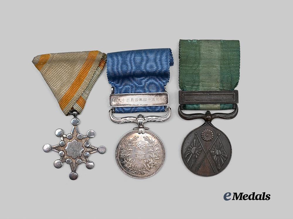 japan,_empire._a_lot_of_three_cased_awards_e_medals__w8497_5