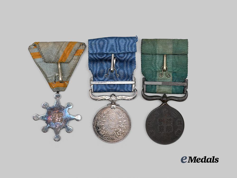 japan,_empire._a_lot_of_three_cased_awards_e_medals__w8497_7