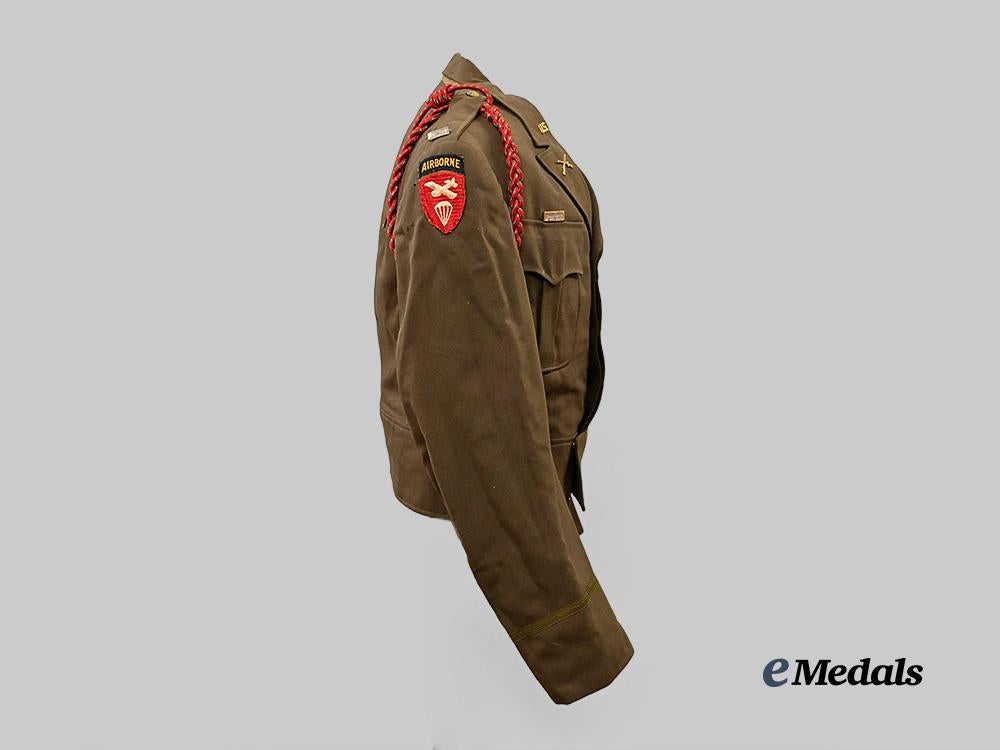 united_states._a_second_world_war_u._s._army_airborne_infantry_officer’s_service_jacket_for_a_first_lieutenant_e_medals__w8502_6