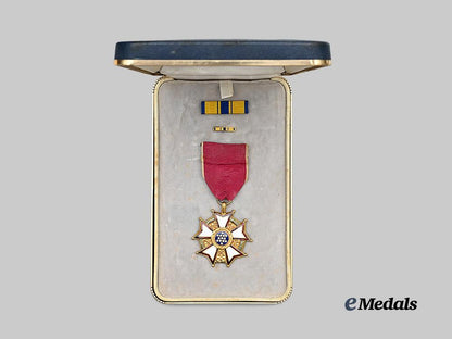 united_states._a_legionnaire_of_merit_e_medals__w8514_3