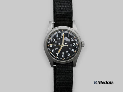 united_states._a_hamilton_military_watch,_c.1981_e_medals__w8515_3