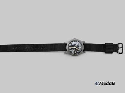 united_states._a_hamilton_military_watch,_c.1981_e_medals__w8515_4