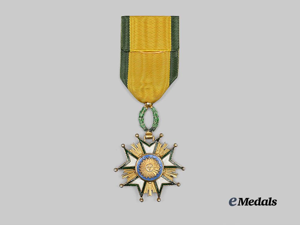 persia._an_order_of_the_crown,_i_v_class_e_medals__w8518_4