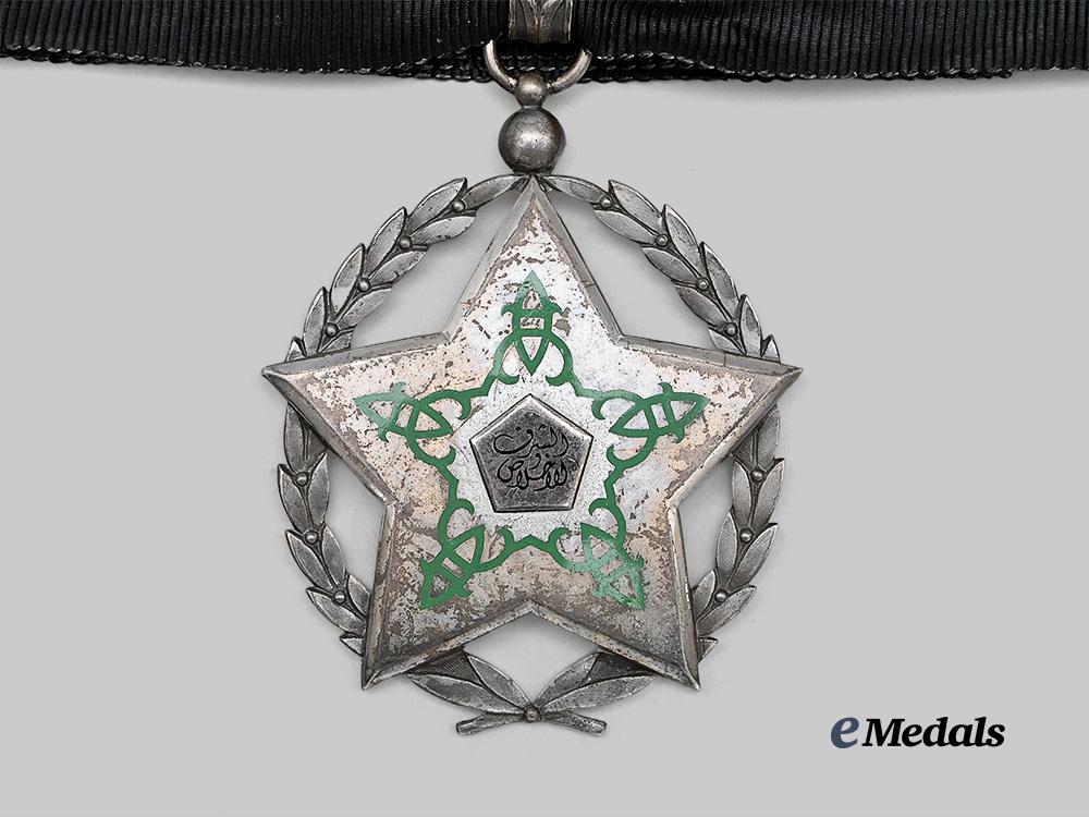 syria,_republic._an_order_of_devotion,_i_class_for_bravery_e_medals__w8522_3