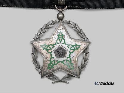 syria,_republic._an_order_of_devotion,_i_class_for_bravery_e_medals__w8522_3