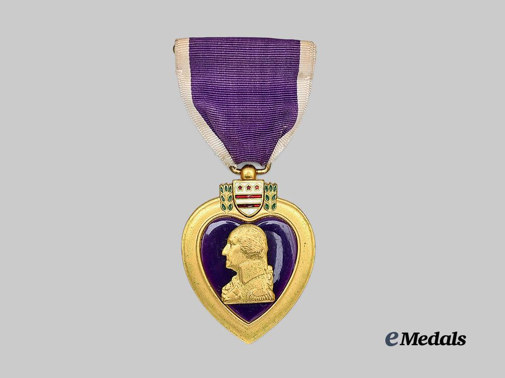 united_states._a_second_war_purple_heart_in_case_to_duey_g._mc_millon_e_medals__w8526_5