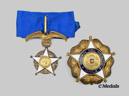 chile,_republic._an_order_of_merit,_grand_officer_set_e_medals__w8545_6