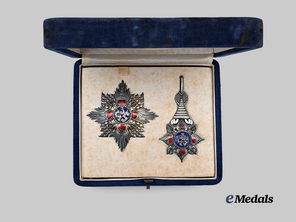 thailand,_kingdom._an_order_of_the_crown_of_thailand,_special_grade_grand_cordon_set,_with_diamonds,_c.1950_e_medals__w8546_3