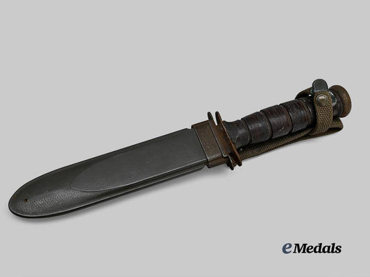 united_states._a_u_s_navy_mk_i_i_fighting_combat_knife_with_u_s_n_mk2_sheath_e_medals__w8556_2