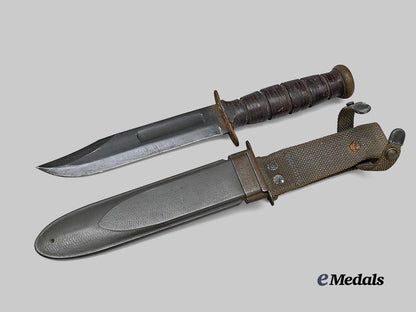 united_states._a_u_s_navy_mk_i_i_fighting_combat_knife_with_u_s_n_mk2_sheath_e_medals__w8556_3