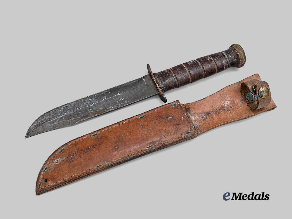united_states._a_k_a-_b_a_r_w_w_i_i_combat_knife_e_medals__w8577_3