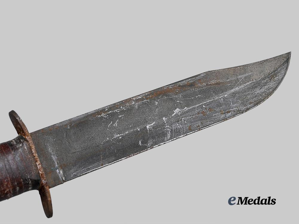 united_states._a_k_a-_b_a_r_w_w_i_i_combat_knife_e_medals__w8577_8
