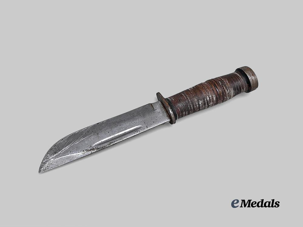 united_states._a_cattaraugus225_q_commando_fighting_knife_e_medals__w8578_5