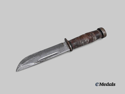 united_states._a_cattaraugus225_q_commando_fighting_knife_e_medals__w8578_5