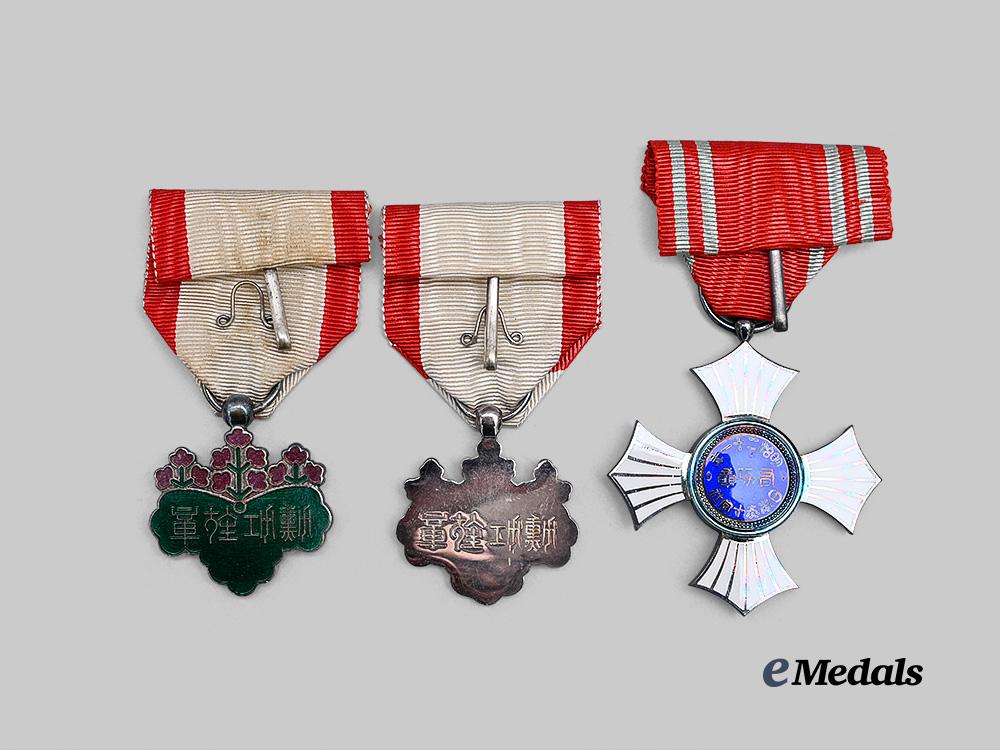 japan,_empire._a_lot_of_three_orders&_decorations_e_medals__w8581_7