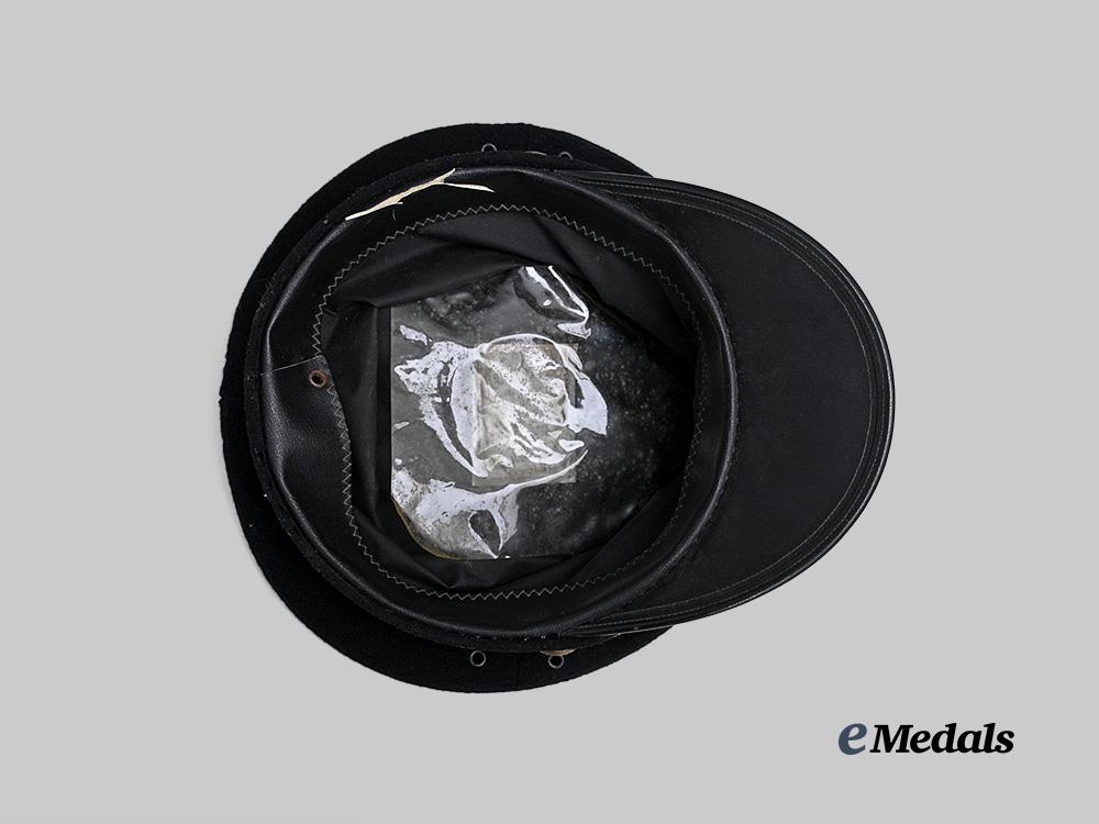 china,_republic._a_navy_n_c_o_visor_cap_by_an_american_maker_c.1942–1945_e_medals__w8588_10