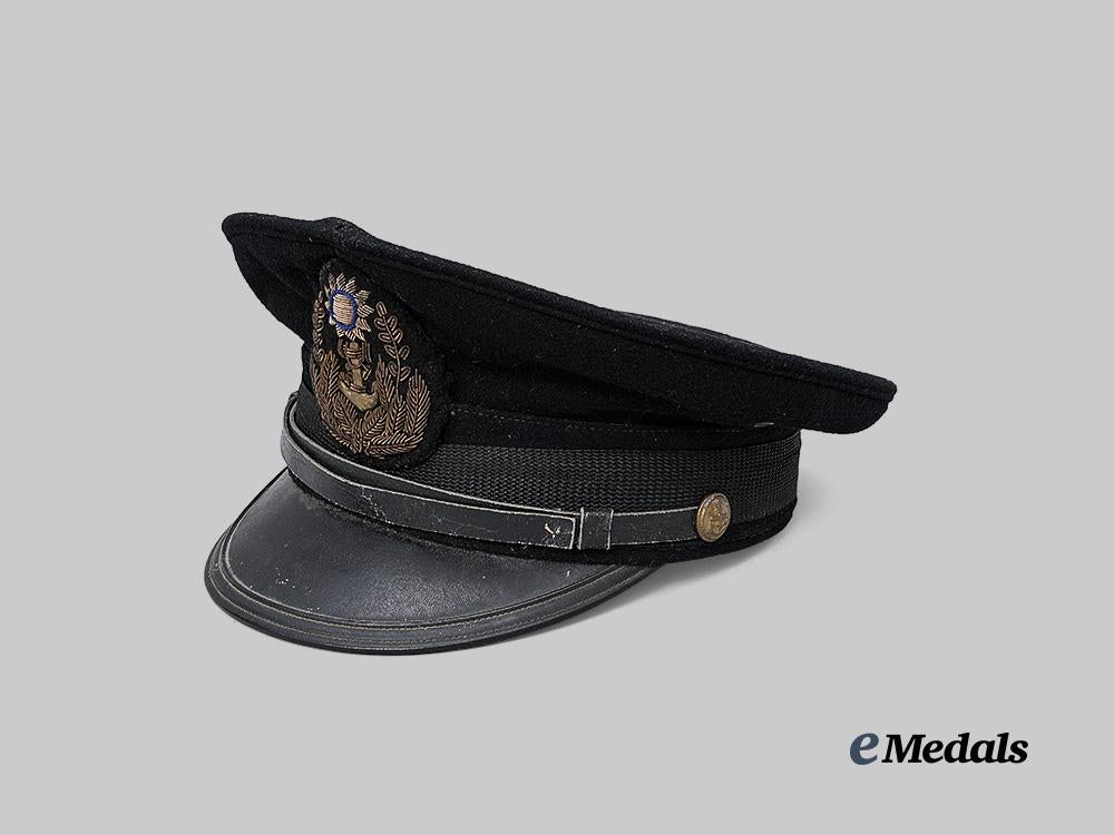china,_republic._a_navy_n_c_o_visor_cap_by_an_american_maker_c.1942–1945_e_medals__w8588_3