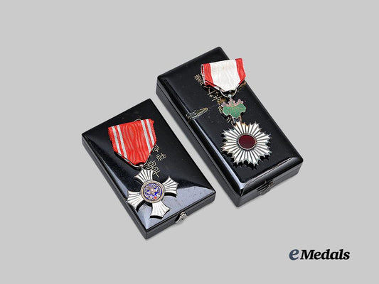 japan,_empire._a_pair_of_orders&_decorations_e_medals__w8595_4